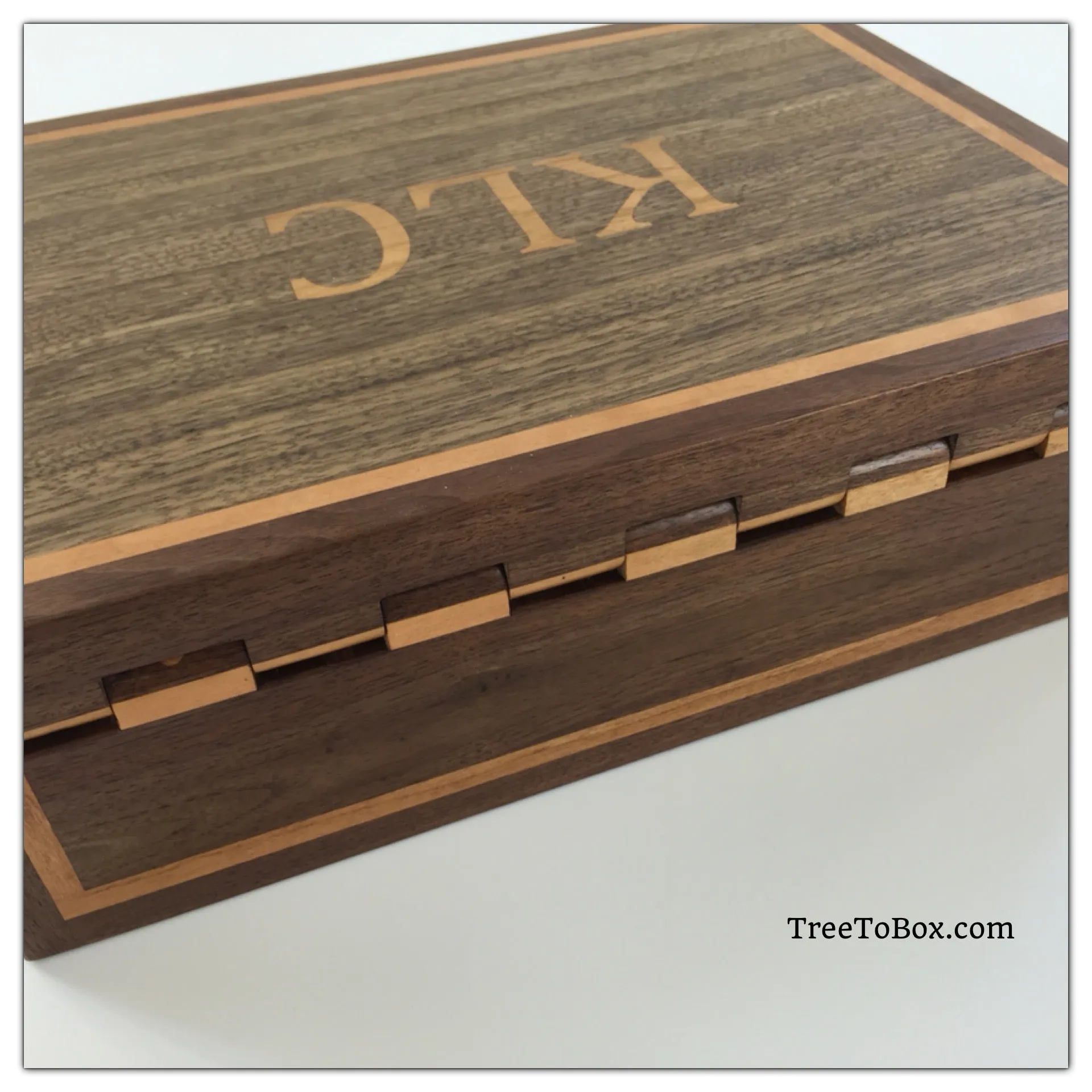 Wood Gun case (Base price shown)