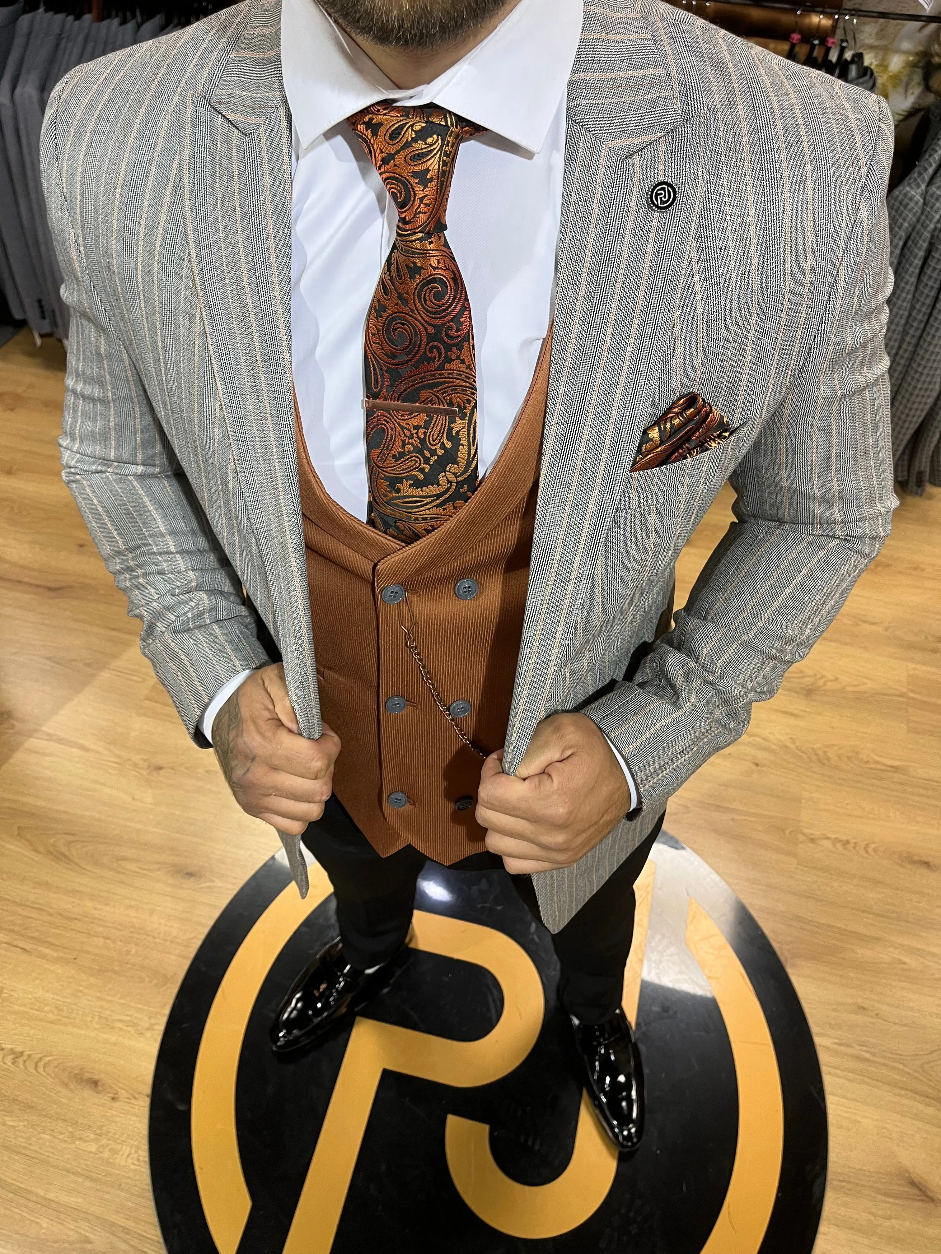 Xavi - Grey/Tan 3 Piece Suit