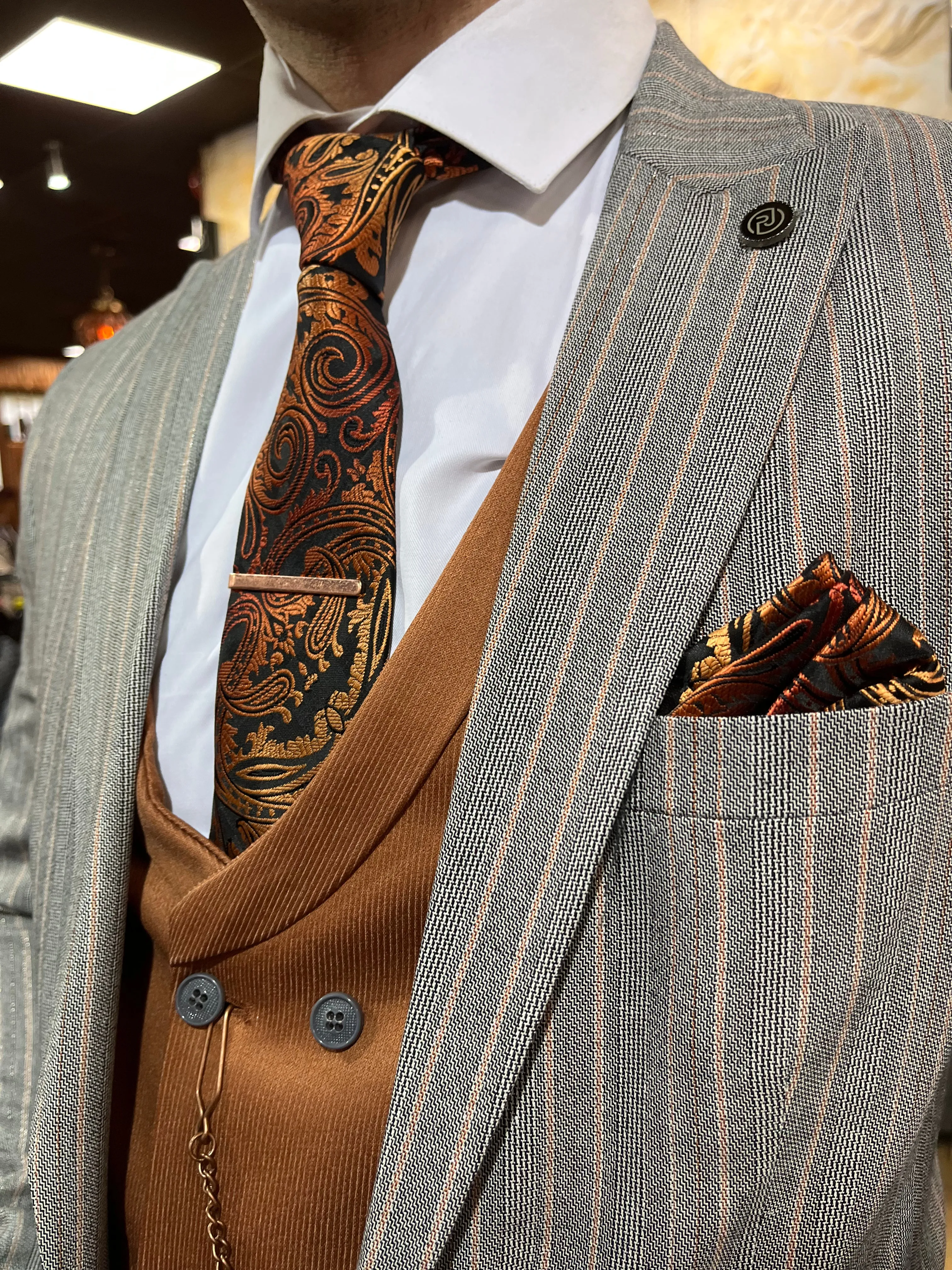 Xavi - Grey/Tan 3 Piece Suit